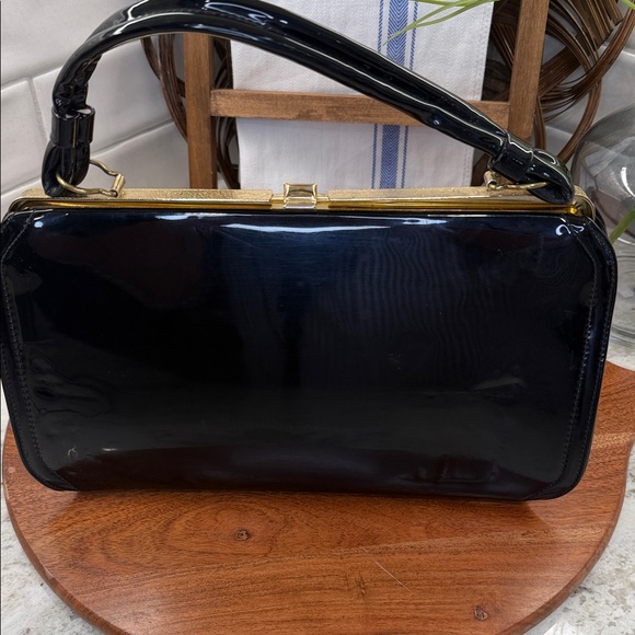 Vintage Bag Handbags - Mid Century Vintage Patent Leather Structured Handbag